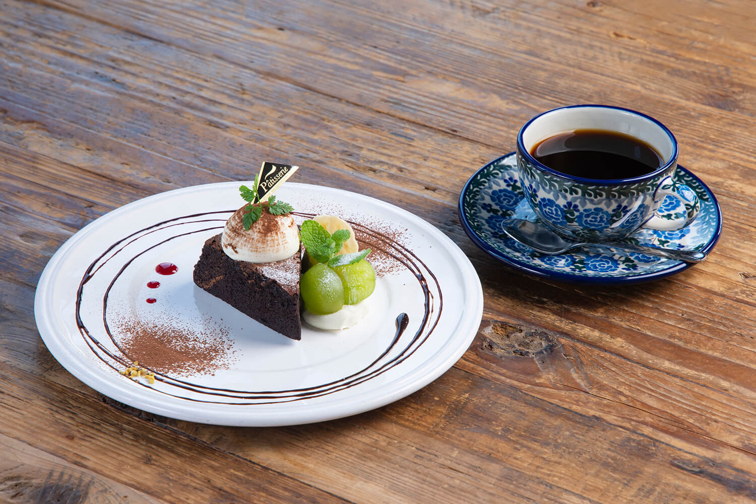 OTOWAYA CAFEの季節のケーキとコーヒー